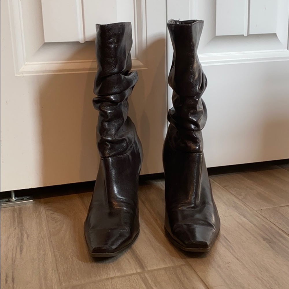 Scrunched Heeled Boots